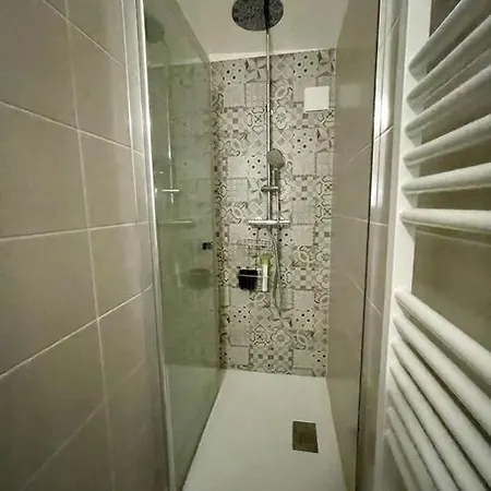 Rosacea Maison De * La Baule