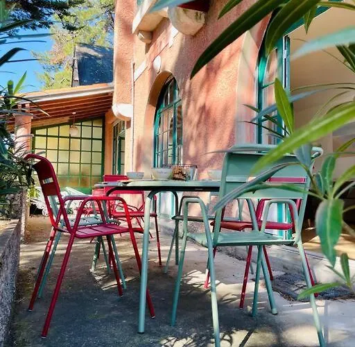 Rosacea Maison De La Baule-Escoublac