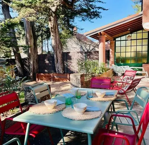 Holiday home Rosacea Maison De *