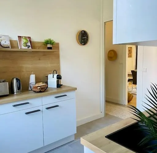 Rosacea Maison De La Baule